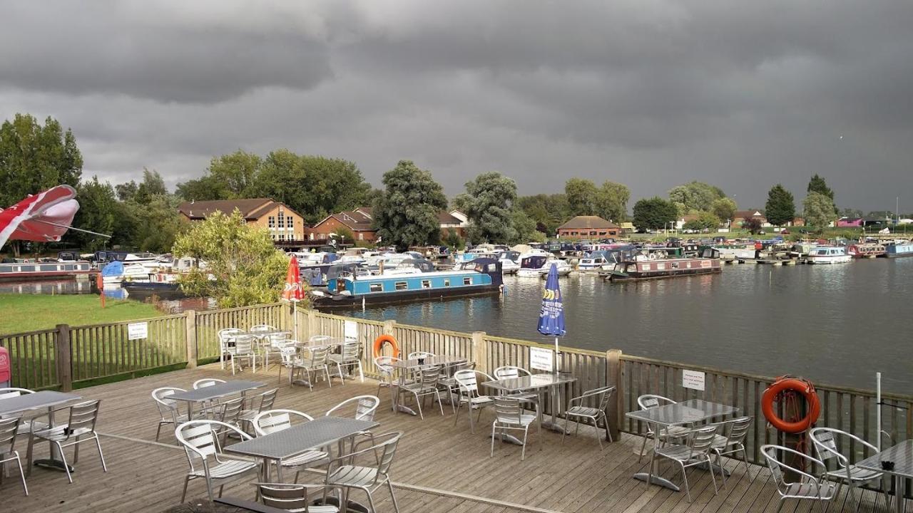Ferienwohnung Billing Aquadrome Northampton, Royale Poplar Km12 Exterior foto